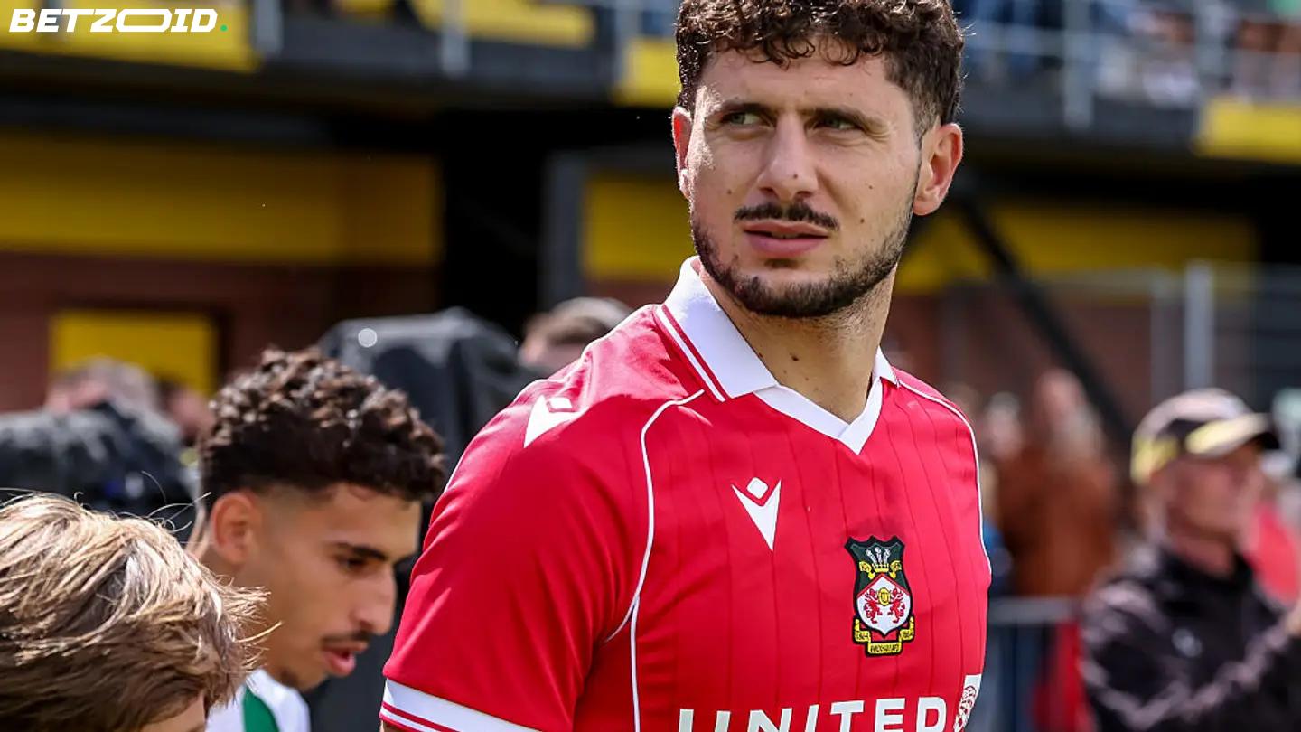 Cacace klaar om Wrexham-belofte waar te maken na blessurenachtmerrie