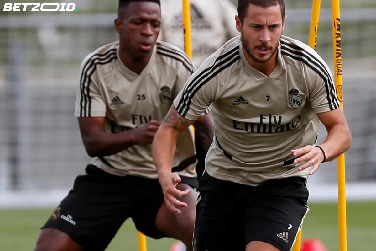 Hazard vreest dat Vinicius Jr op 30-jarige leeftijd kan stoppen door druk