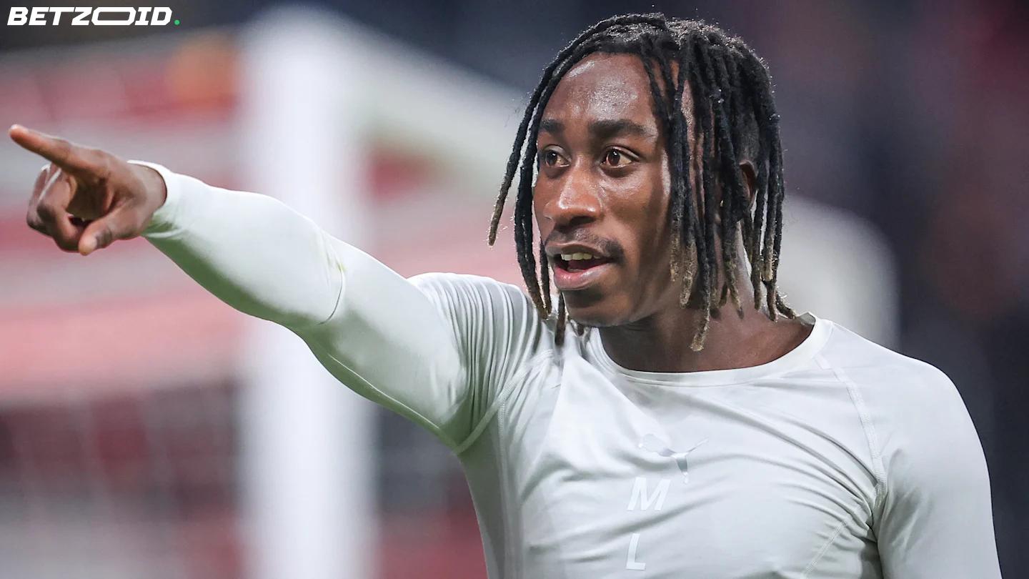 Leipzig Zet Prijskaartje van €100 Miljoen op Diomande te Midden van Interesse Man Utd